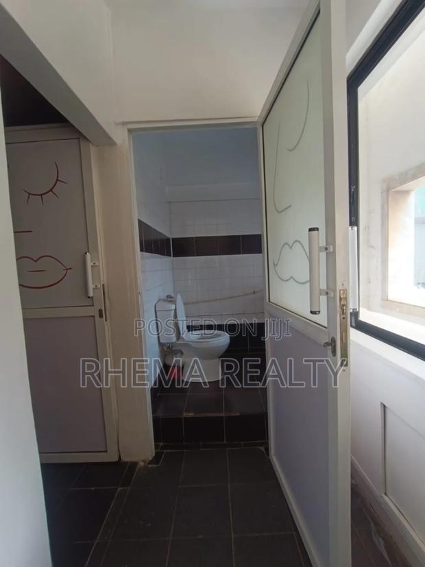 016/001/Rre Office To Lease - thumbnail 8