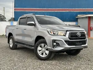 Toyota Hilux Revo Double Cab Deisel 2.8 AWD 2019 Silver