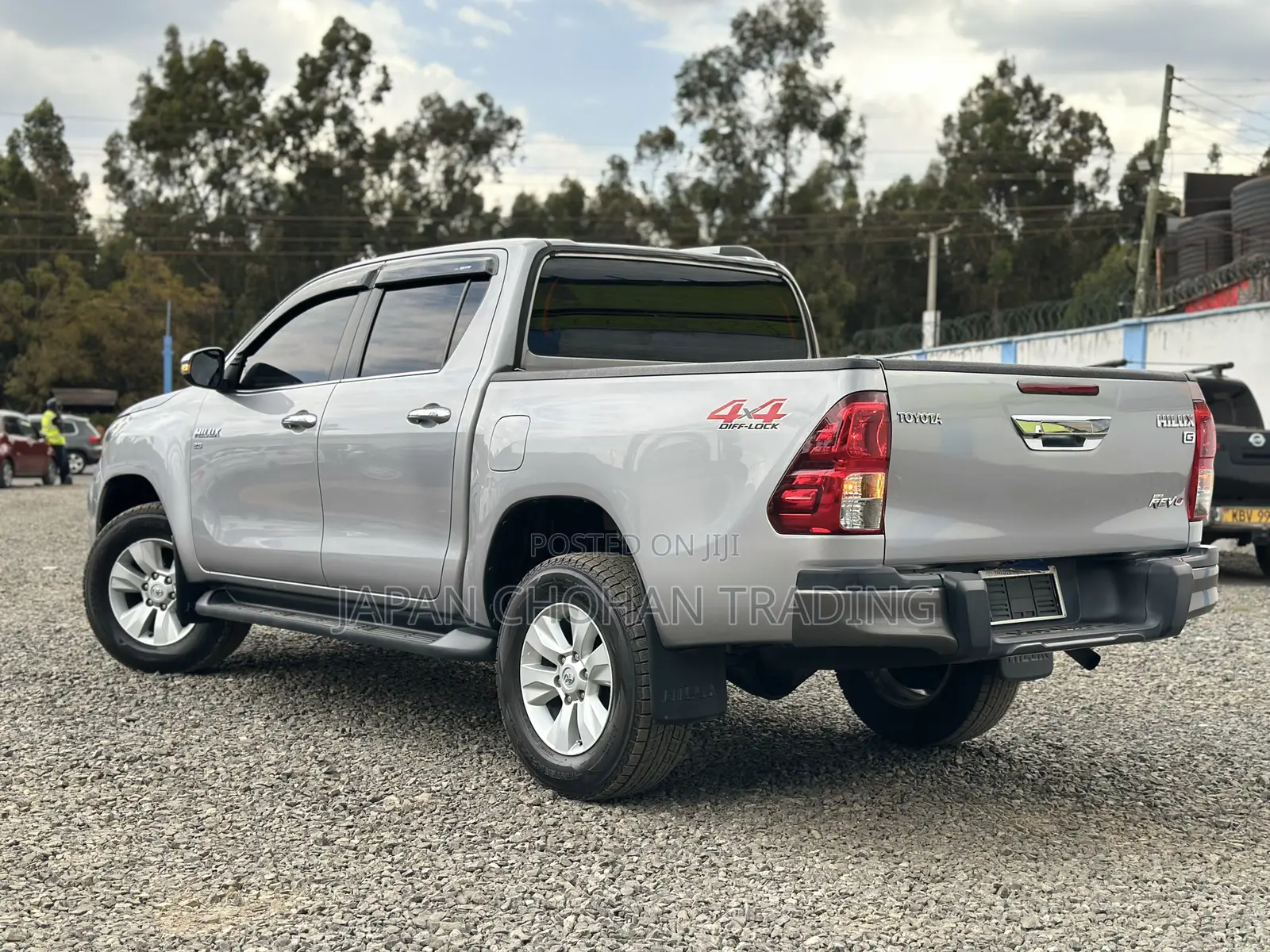 Toyota Hilux Revo Double Cab Deisel 2.8 AWD 2019 Silver