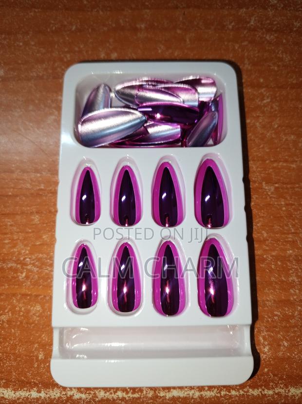 24pcs Solid Chrome Colour Press-on Nails - thumbnail 9