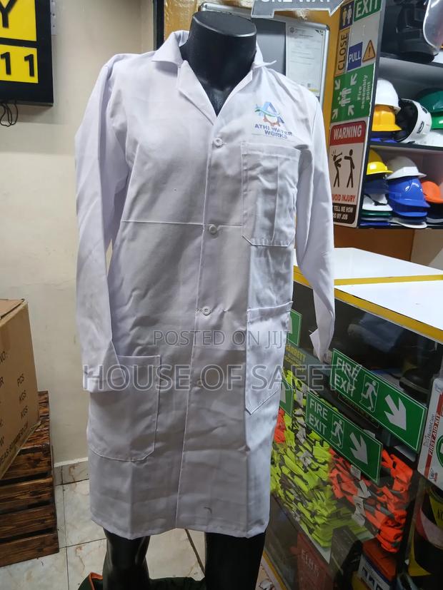 Unsex White Coats for Heath Care Workers Branded - thumbnail 2