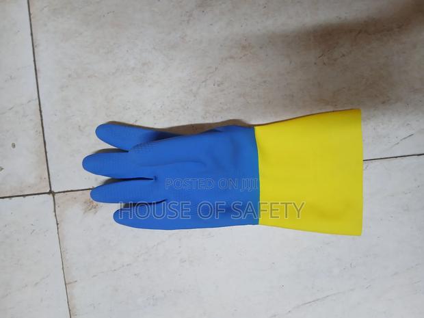 Bi Colour And Duo Colour Gloves