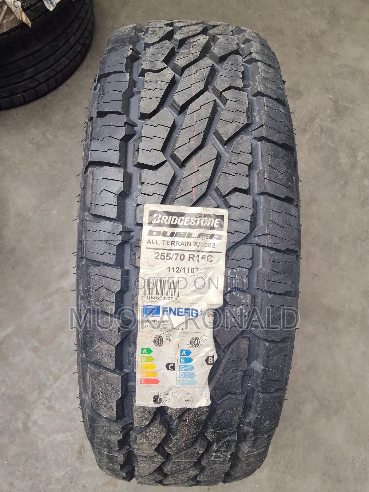255/70r15c Bridgestone Tyre (Dueler A/T 002
