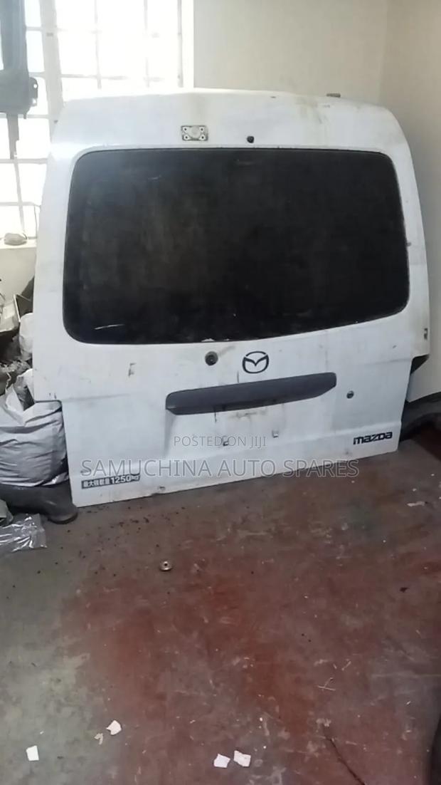 Boot Lid Mazda Bongo - main view
