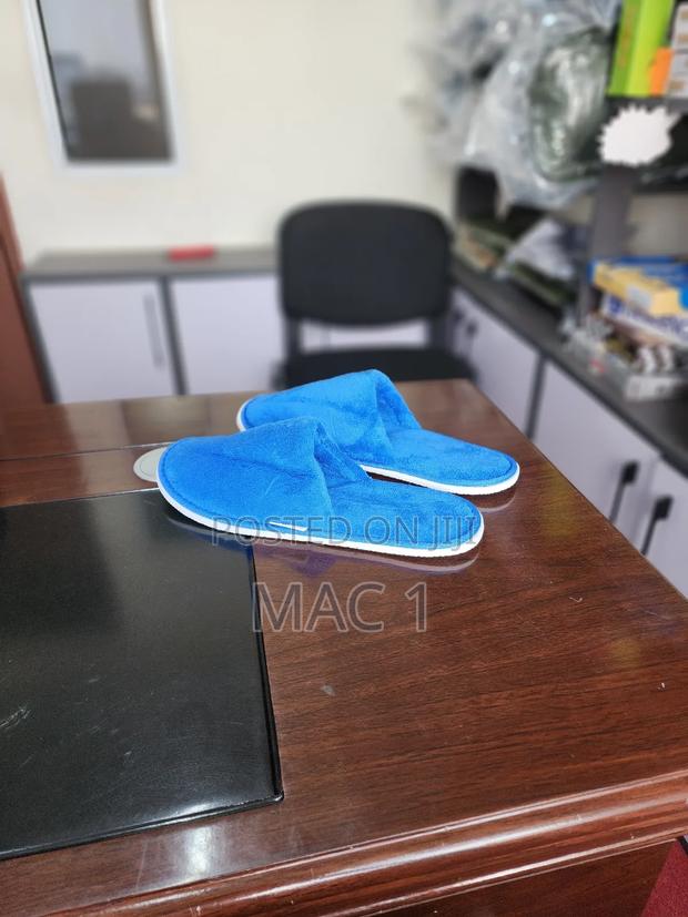 Blue Warm Faux Fur Indoor Slippers - thumbnail 4