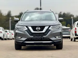 Nissan X-Trail 2018 Gray