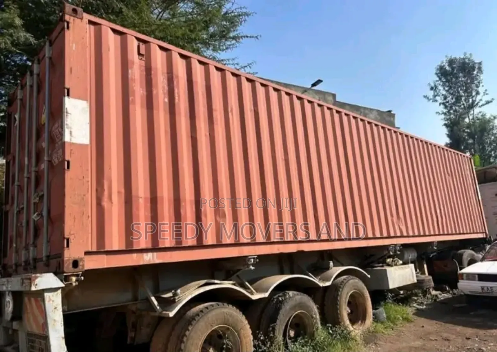 Transit Trailer at Hand for Logistics Services