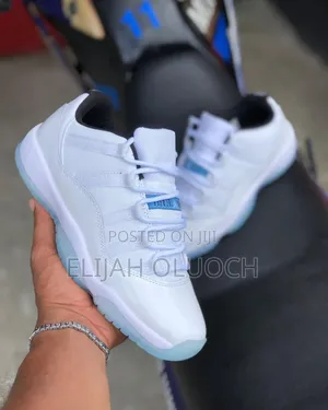 Jordan 11 'Legend Blue Low