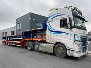 Trailers at Hand for Logistics Services