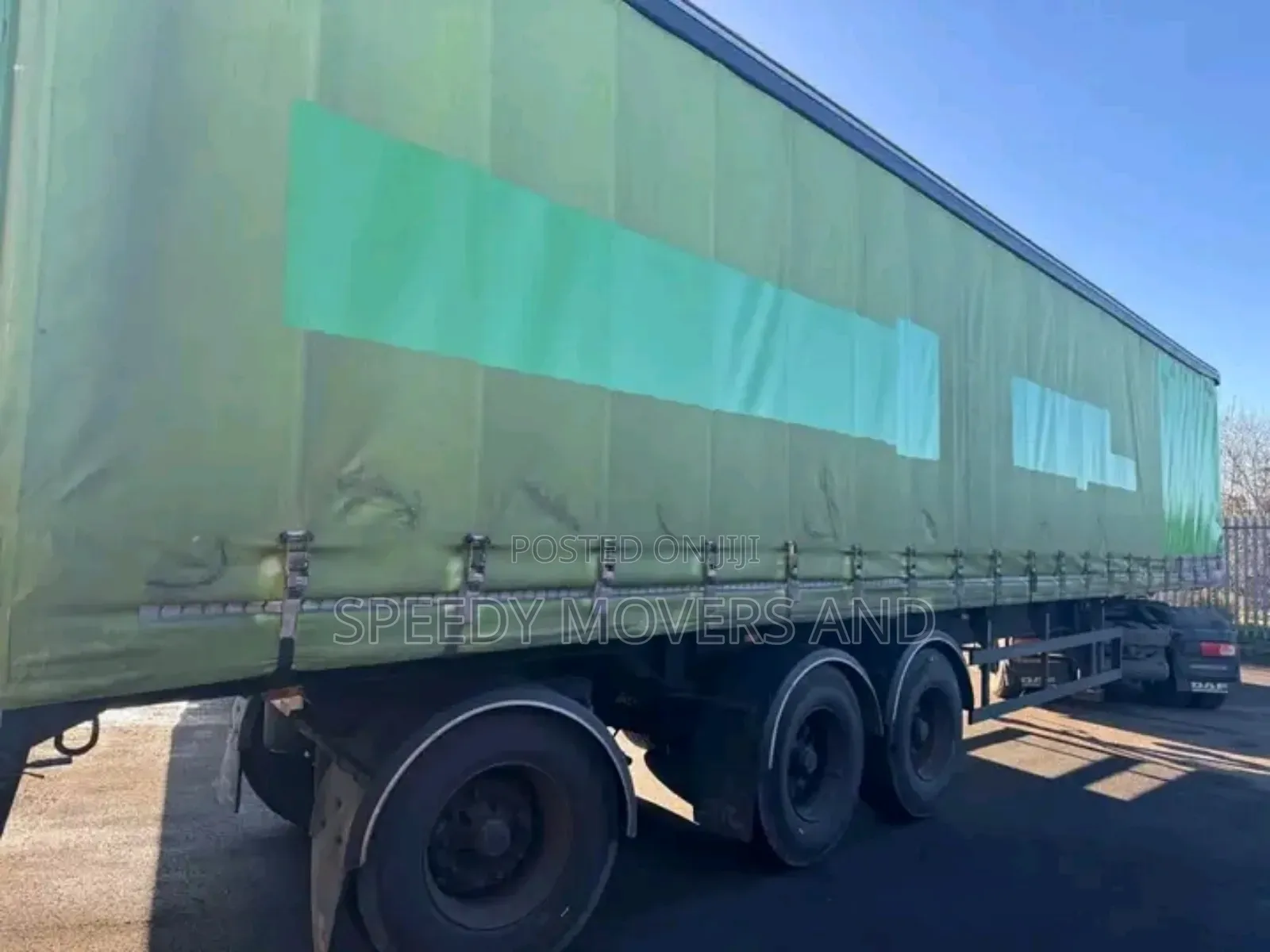 Trailers at Hand for Logistics Services