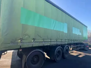 Trailers at Hand for Logistics Services