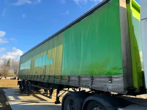 Trailers at Hand for Logistics Services