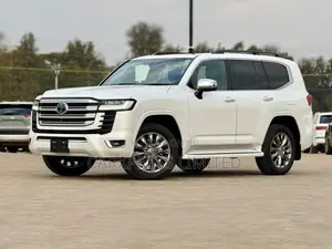 Toyota Land Cruiser 2021 White