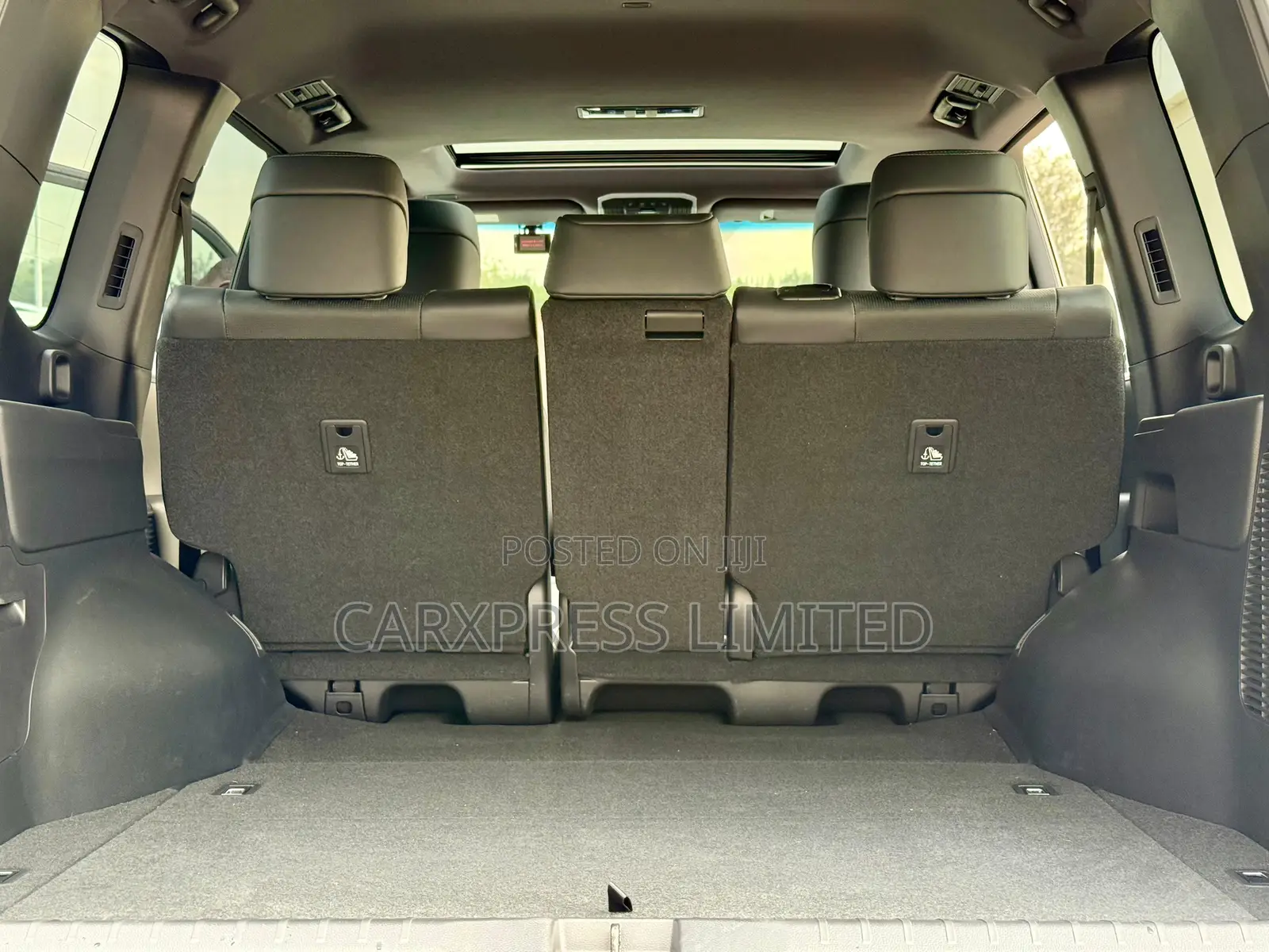 Toyota Land Cruiser 2021 White