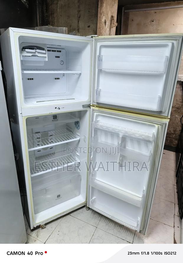 White Samsung Fridge 400l - thumbnail 3
