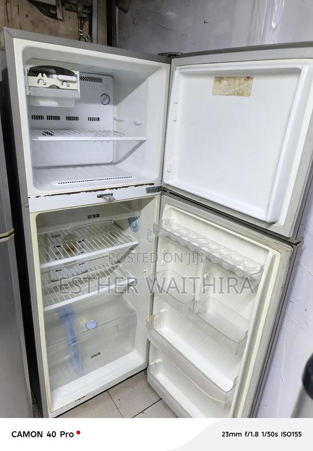 Silver Samsung Fridge 450 Litres - thumbnail 3
