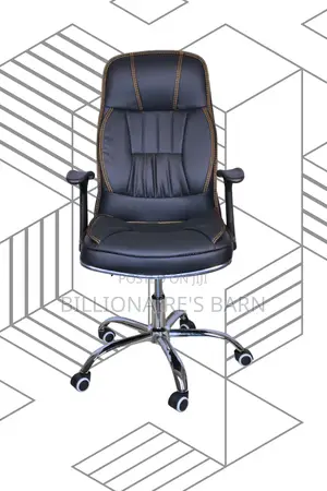 Sleek Executive Leather Office Chair | Scratch-Resistant Finish