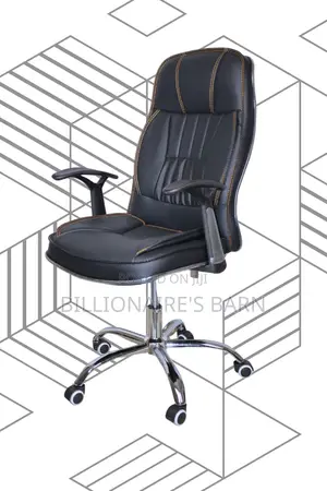 Sleek Executive Leather Office Chair | Scratch-Resistant Finish
