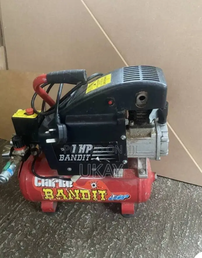 Clarke Bandit Iv 8ltr Air.
