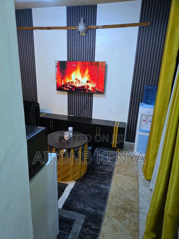 Furnished Studio and 1bedroom at TRM Drive - thumbnail 4