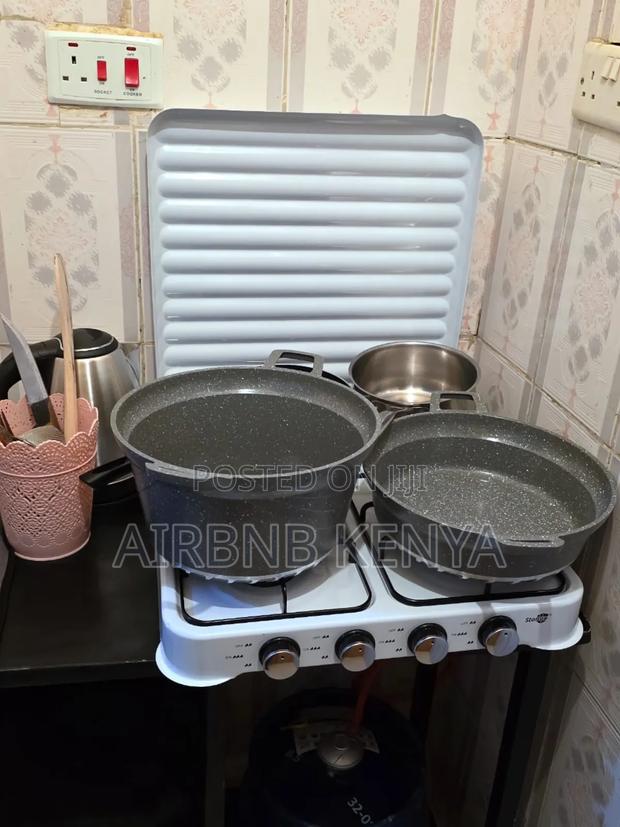 Furnished Studio and 1bedroom at TRM Drive - thumbnail 5