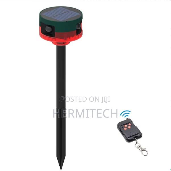 Wireless Solar Rf Remote Alarm Siren Solar Animal Repeller - thumbnail 2