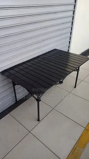 Foldable Table
