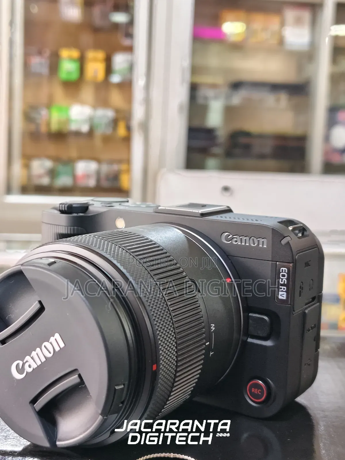 Canon Eos R50v Mirrorless Camera Rf-S 14-30mm F/4.5-6.3 STM