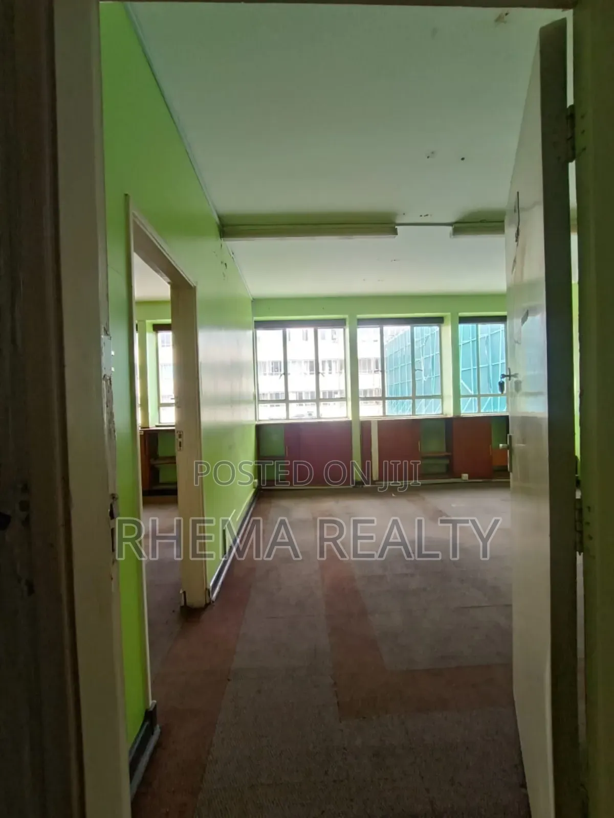 Office to Let