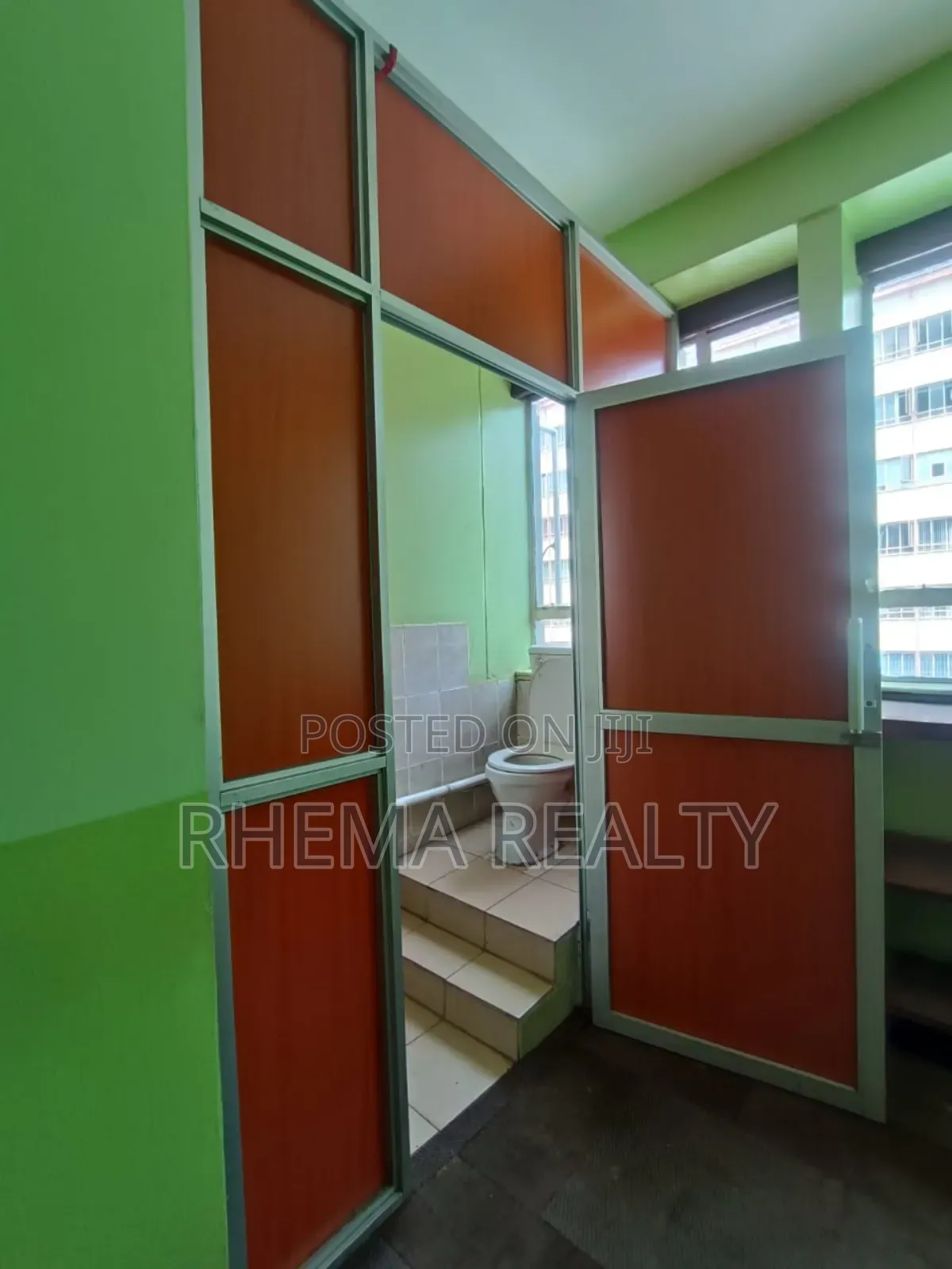 Office to Let