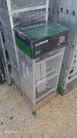 3.8m (1.9m +1.9m) Multipurpose Aluminum Foldable Ladder