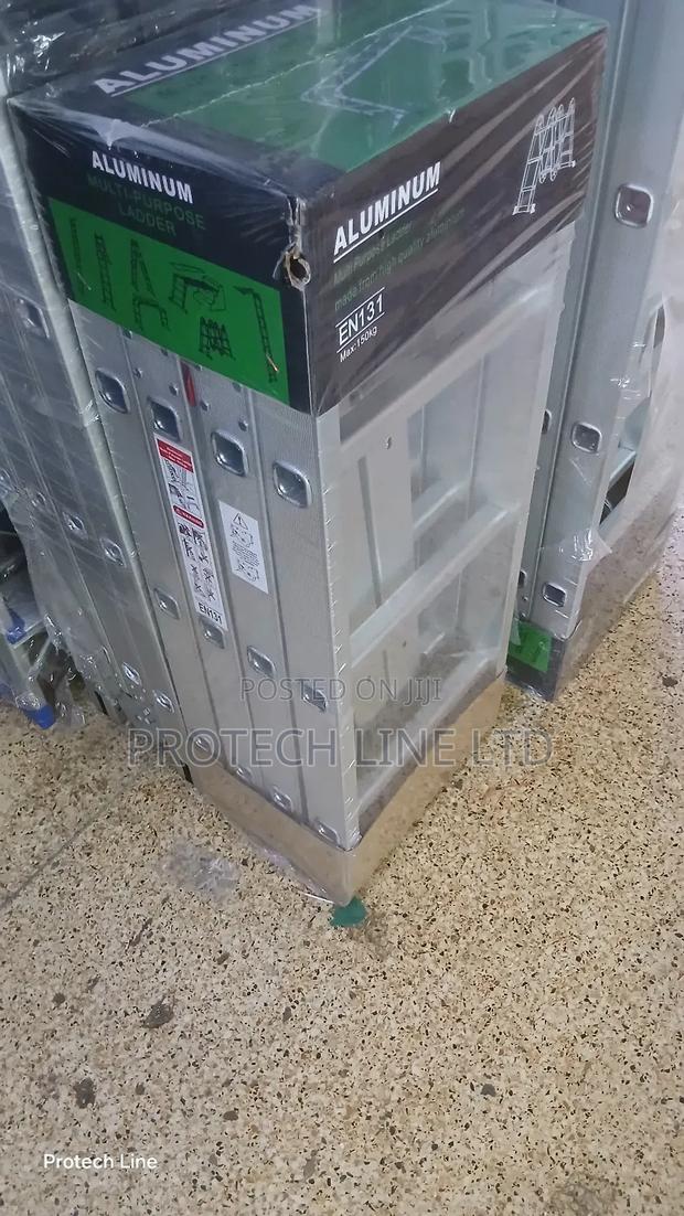 3.8m (1.9m +1.9m) Multipurpose Aluminum Foldable Ladder - thumbnail 3