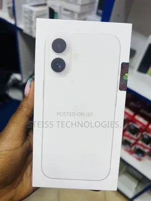New Apple iPhone 16 128 GB White