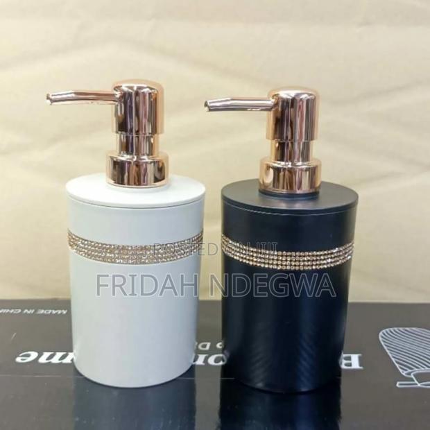 Unbreakable Liquid Soap Dispenser - main view