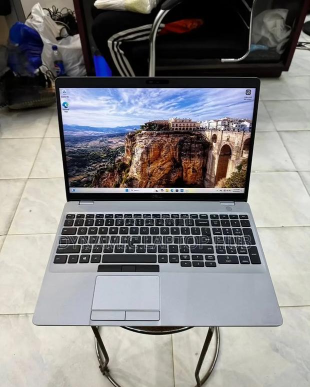 Laptop Dell Precision 15 3551 16GB Intel Core I7 SSD 512GB - main view