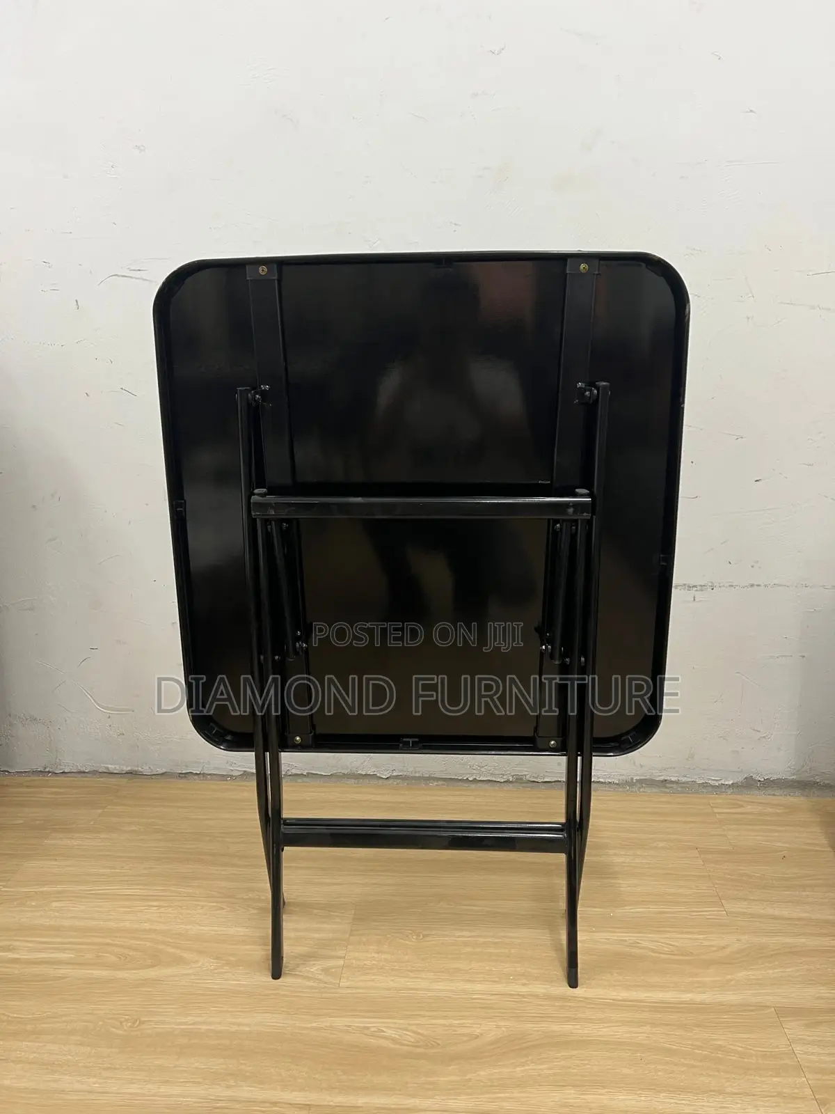 Outdoor Furniture; Open-Air Folding Table