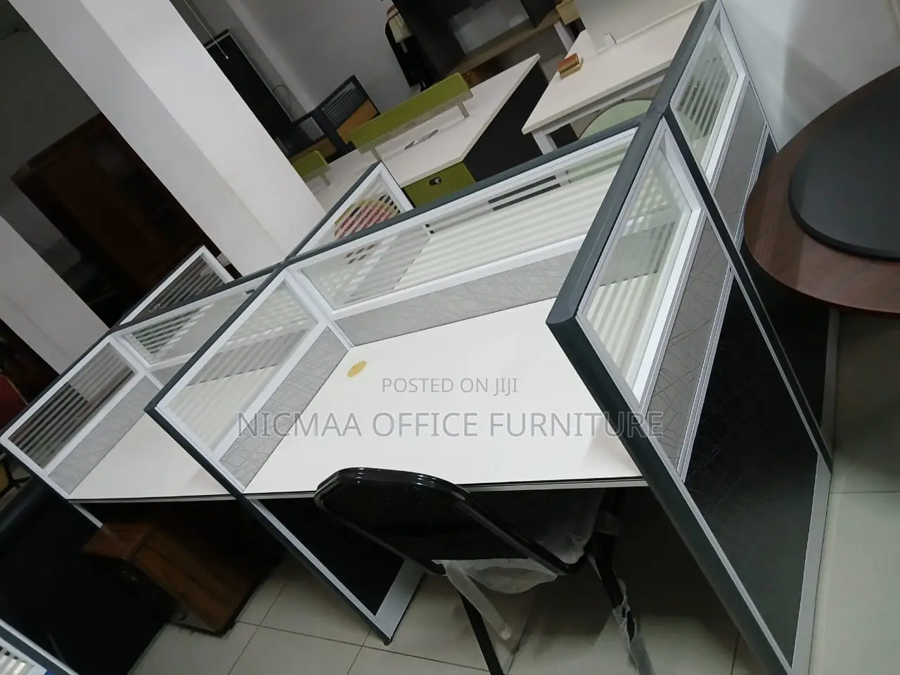 Frosted Glass Partitions White Tabletops Workstation