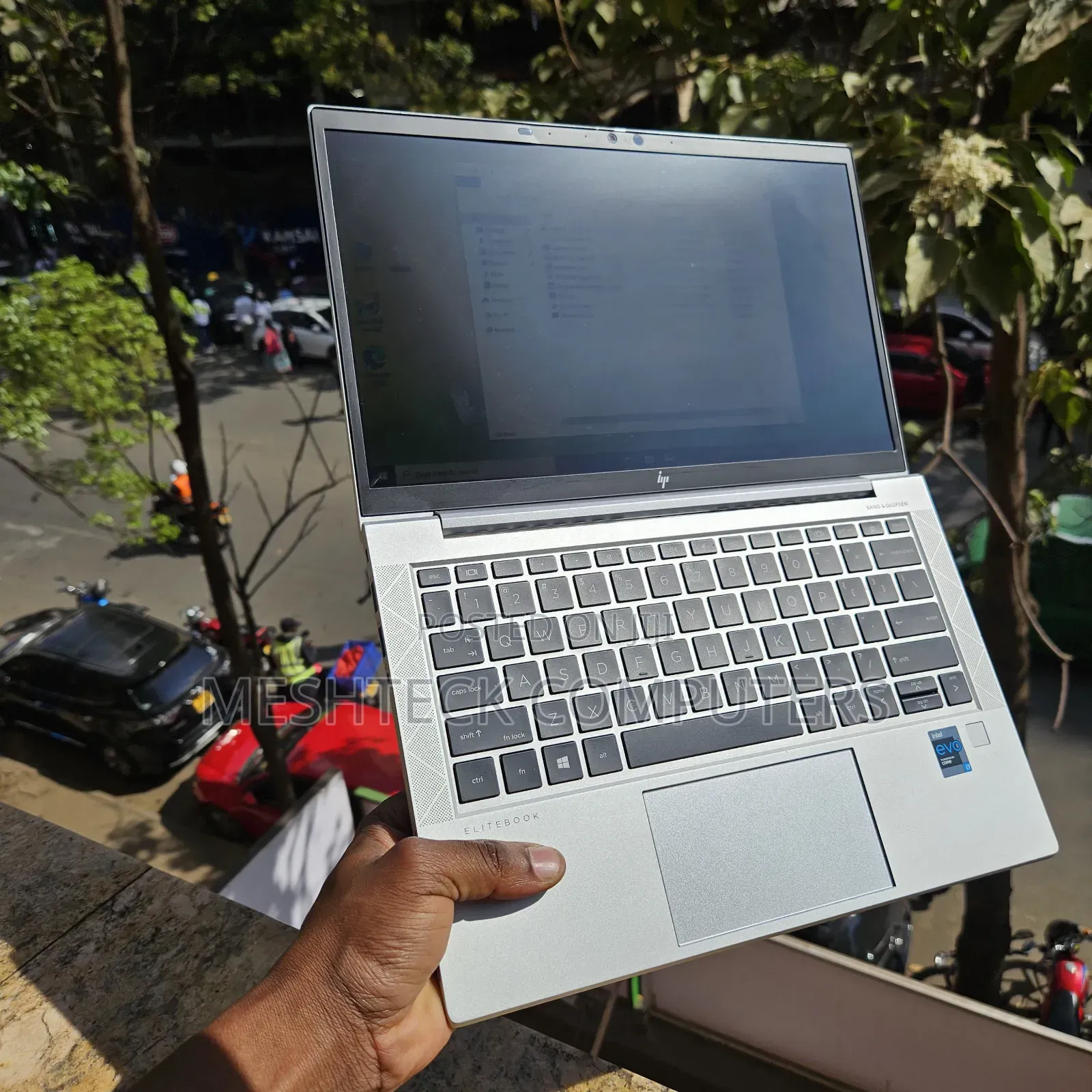 Laptop HP EliteBook 830 G8 16GB Intel Core I7 SSD 512GB