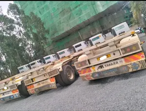 High Cube/Flatbed Trailers Accessible for Jobs
