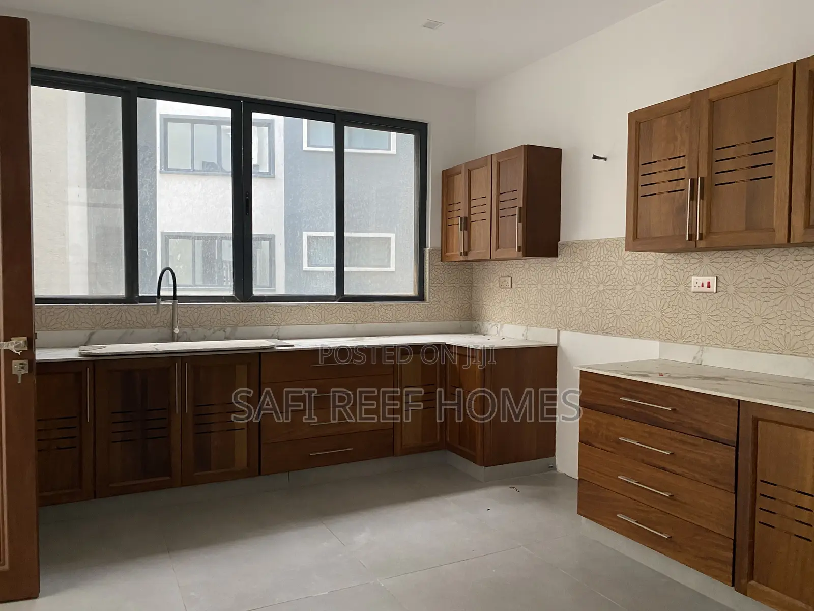 4bdrm Apartment in Nyali for rent