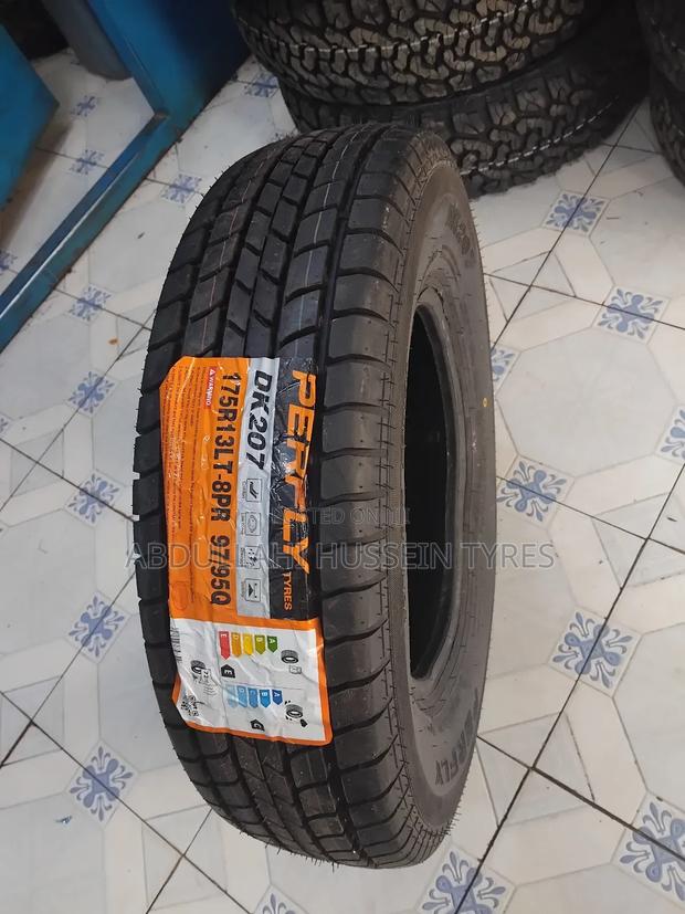 175 R13c Perfly 8pr - thumbnail 2