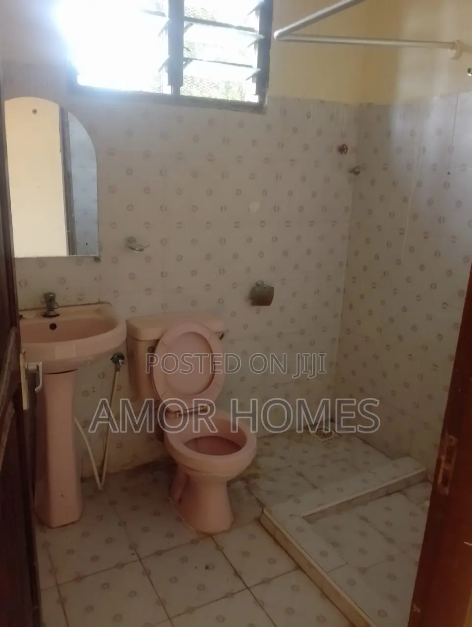 2bdrm Apartment in Kidarajani, Utange for rent