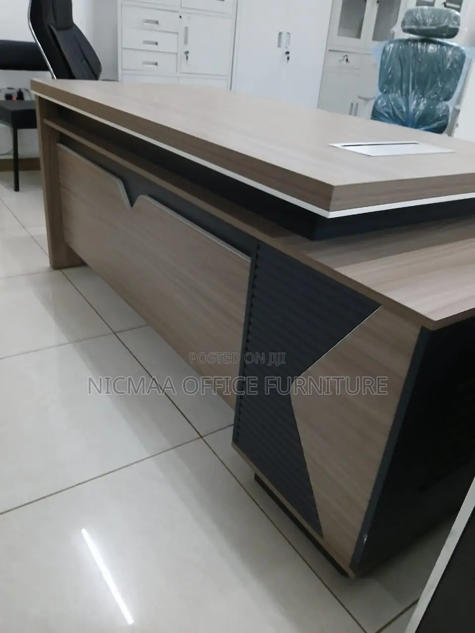 Sleek Design With Smart Cable Management Modern Executive Office Desk