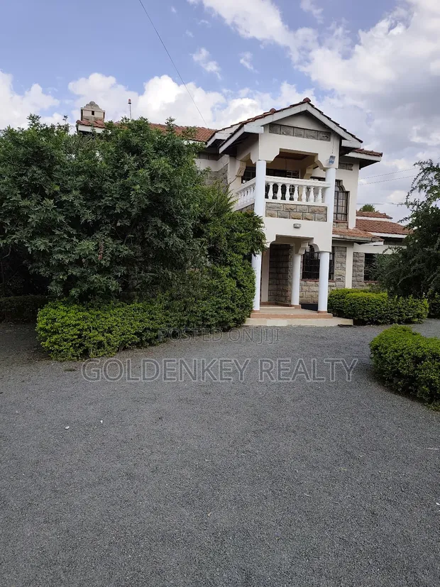 5bdrm Mansion in Kitengela for rent
