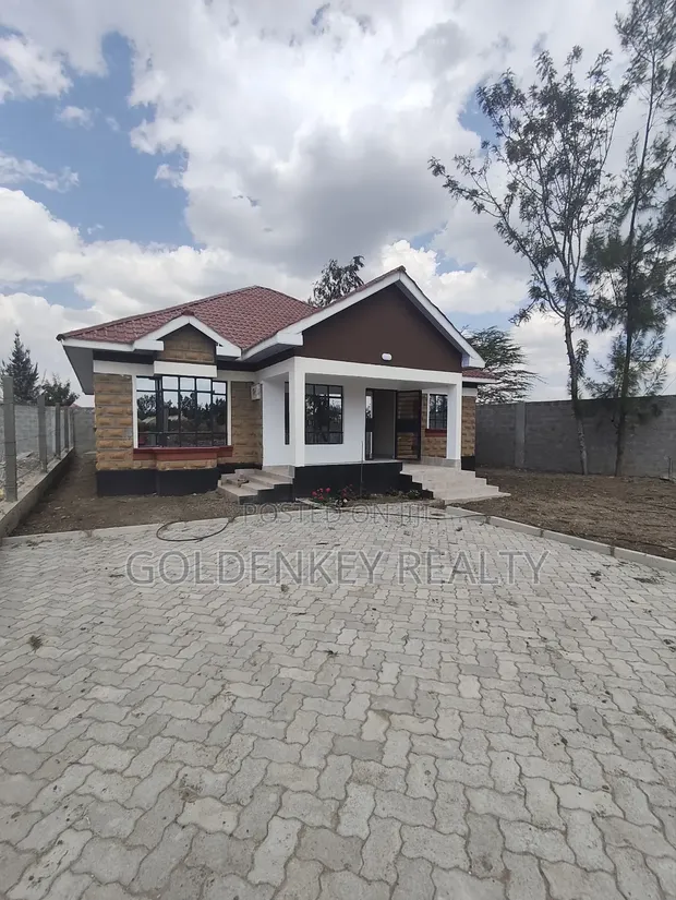 3bdrm Bungalow in Kitengela for sale