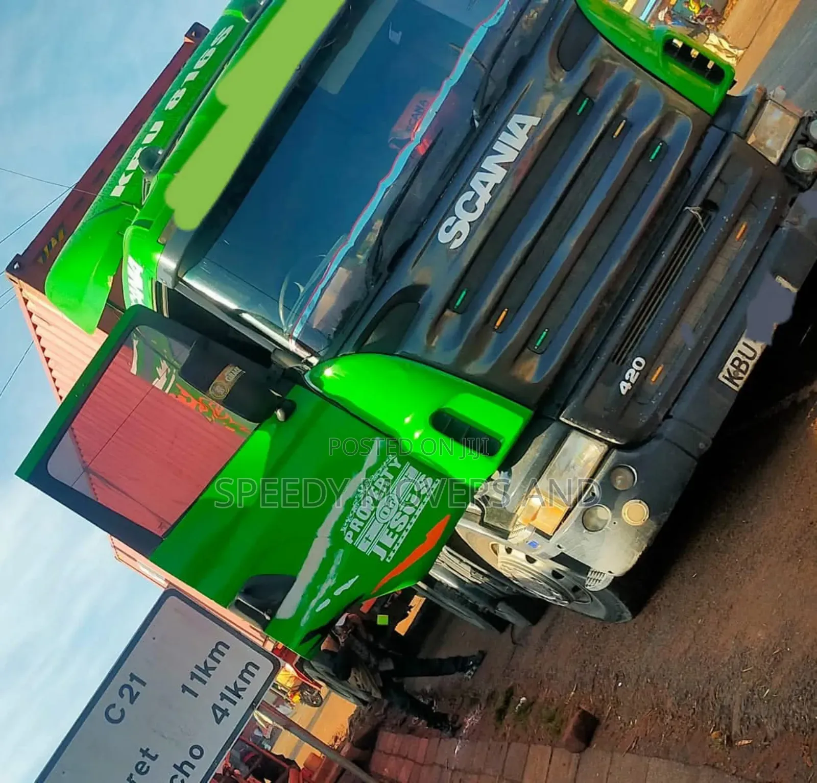 Containerised/Flatbed/Boxbody/Highsided Trailers Are Accessible