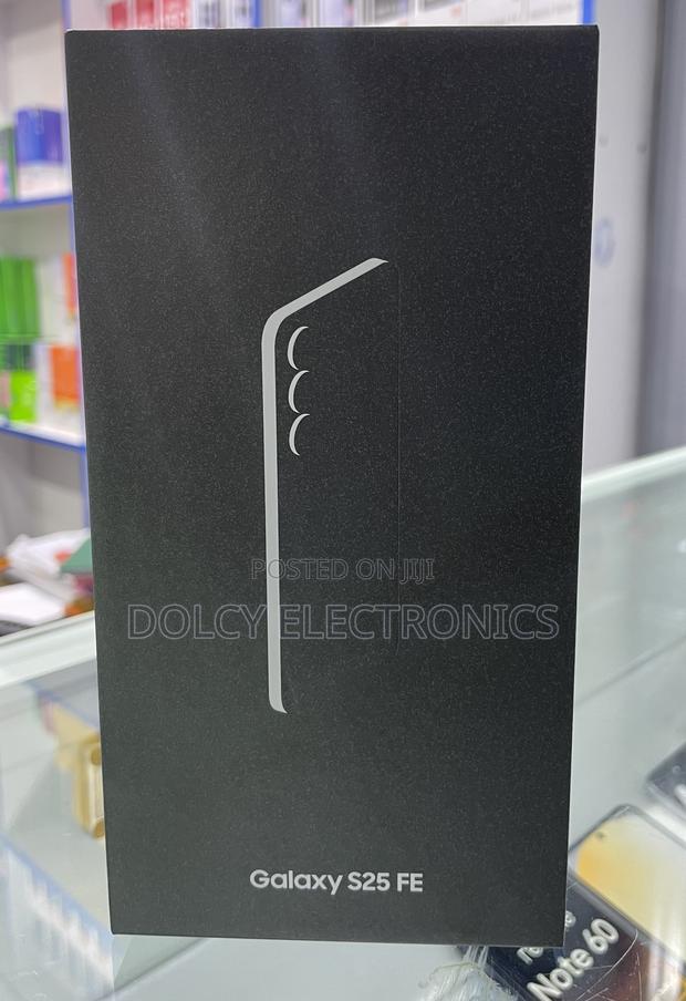 New Samsung Galaxy S25 FE 256 GB Black - thumbnail 2