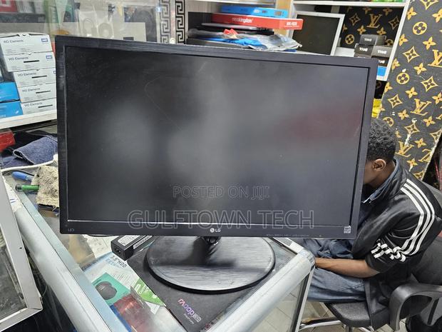 Lg 24inch TFT With Hdmi Input Slim - thumbnail 3