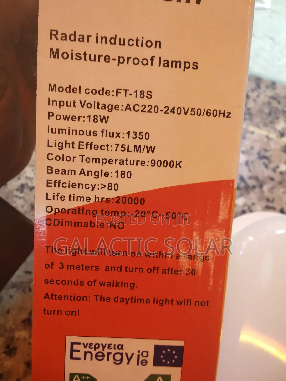 18 Watt Bulk Head With Photo Cell