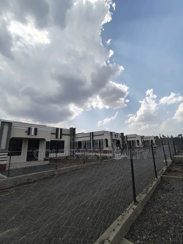 4bdrm Bungalow in Acacia, Kitengela for sale